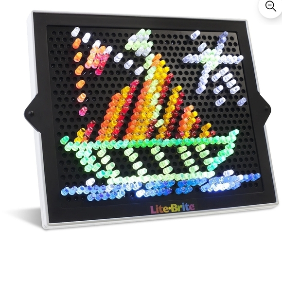 Lite-Brite Classic, Bold & Bright Edition, STEM and Unisex for Children Ages 4+ - Picture 9 of 10